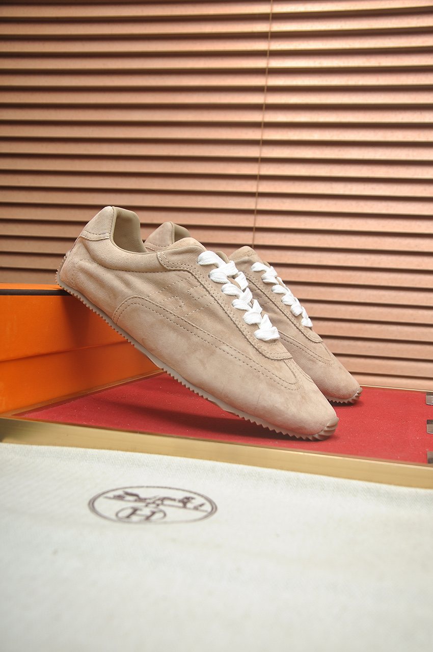 Hermès Beige Low-Top Sneakers — front