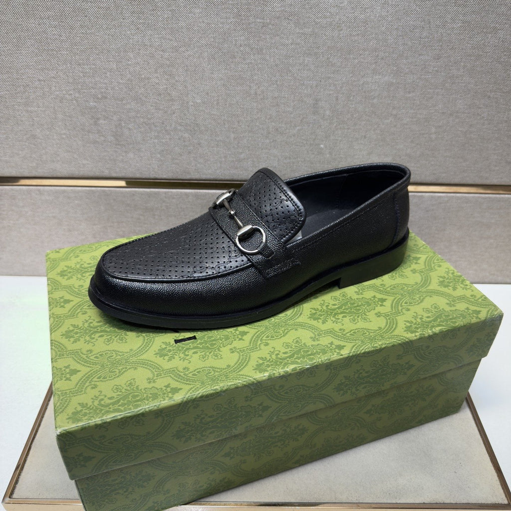 Gucci Perforated Bit Loafers — front