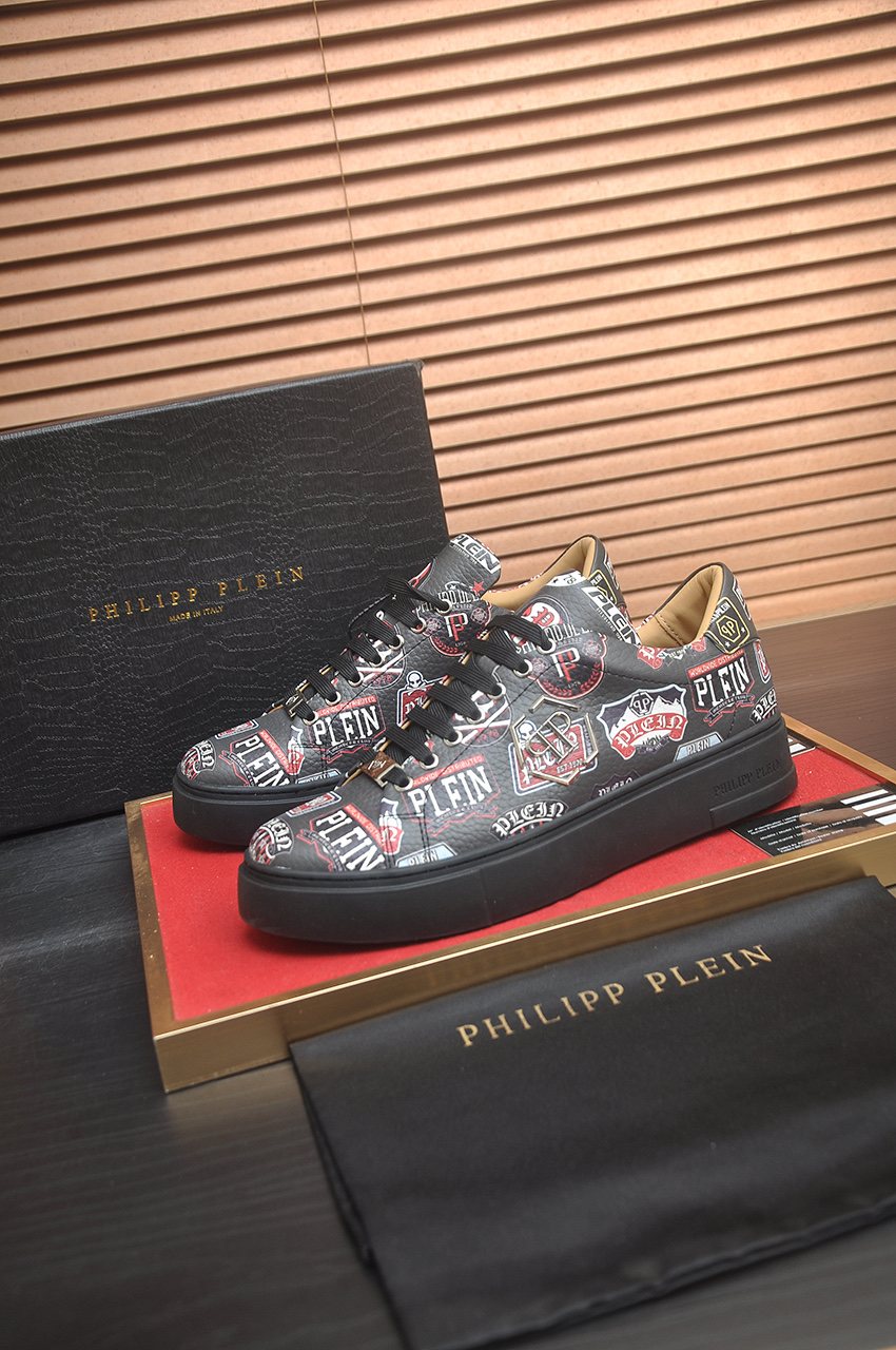 Philipp Plein Graphic Print Low-Top Sneakers — hero